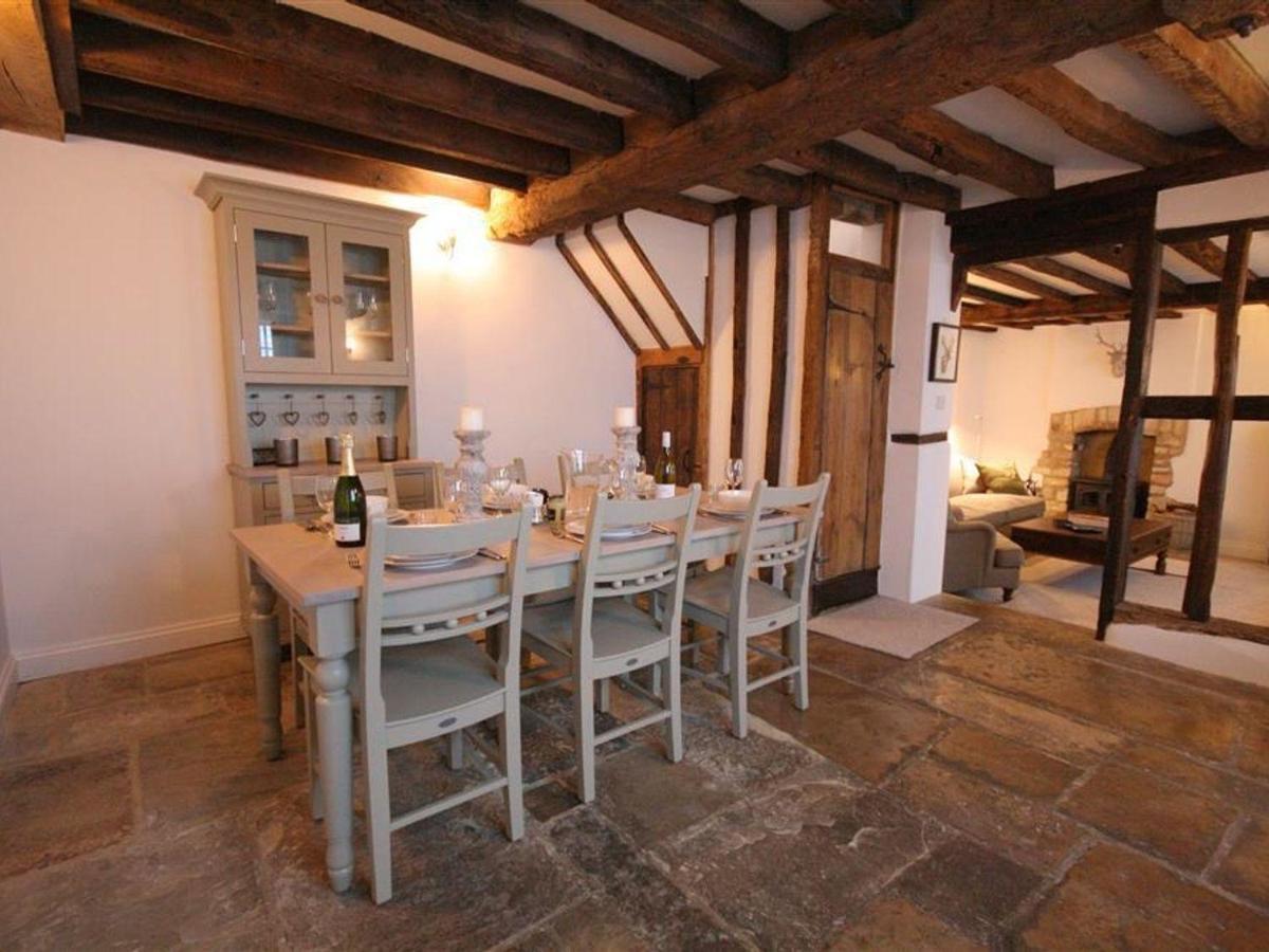 Butlers Cottage バーフォード エクステリア 写真