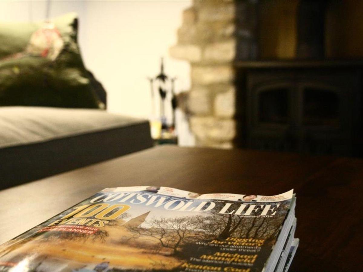 Butlers Cottage バーフォード エクステリア 写真