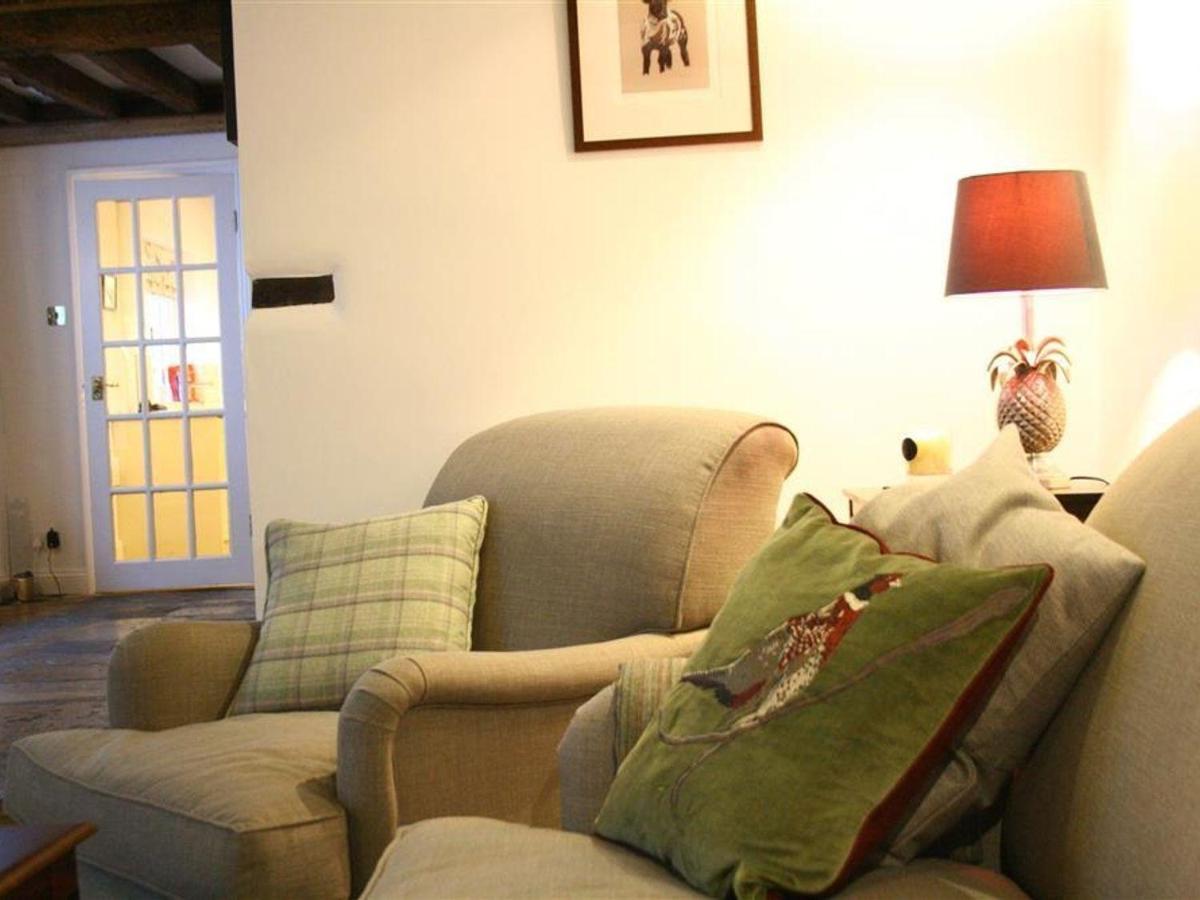 Butlers Cottage バーフォード エクステリア 写真